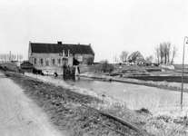 848471 Gezicht op het oorspronkelijke stoomgemaal De Voogt in de polder Groot-Mijdrecht in het buurtschap Gemaal te ...